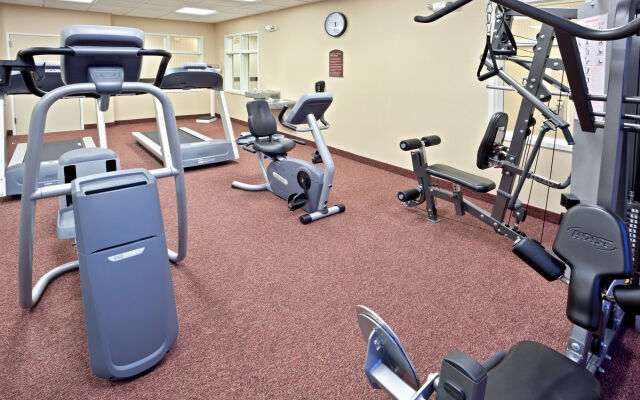 Holiday Inn Express & Suites Ontario by IHG