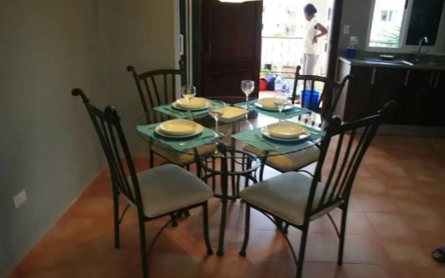Bavaro Green