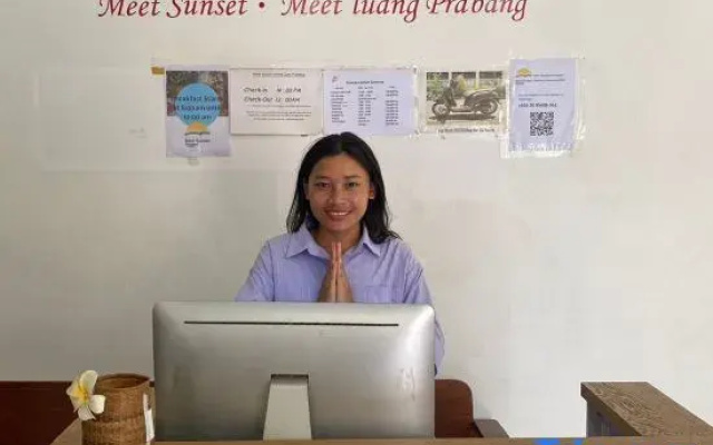 Meet Sunset Hostel Luang Prabang