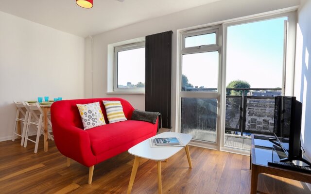 Newly Renovated 2 Bed in Stylish Southwark