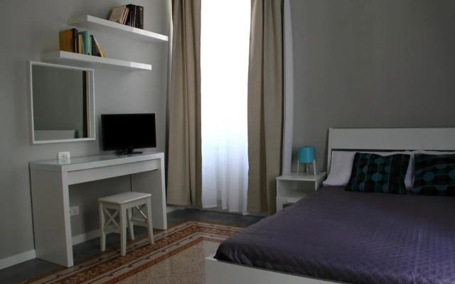 Re Federico Apartment