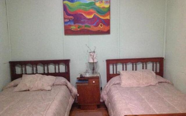 Hostal Renoir