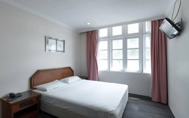 Penta Hotel (SG Clean Certified)