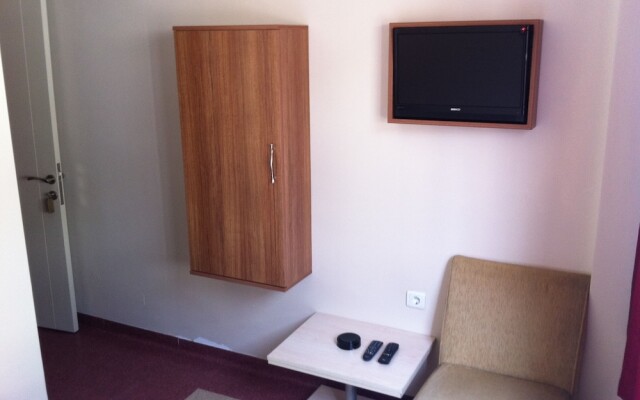 Yeni Caglayan Otel