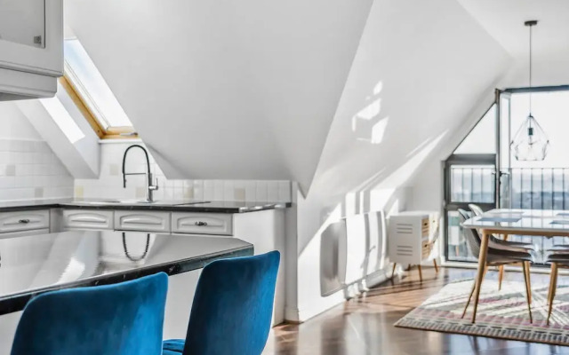 Pochin House Collections