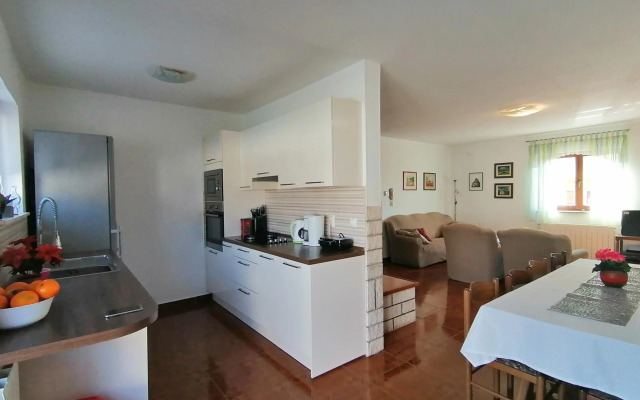 House Nadia, village Sveti Kirin