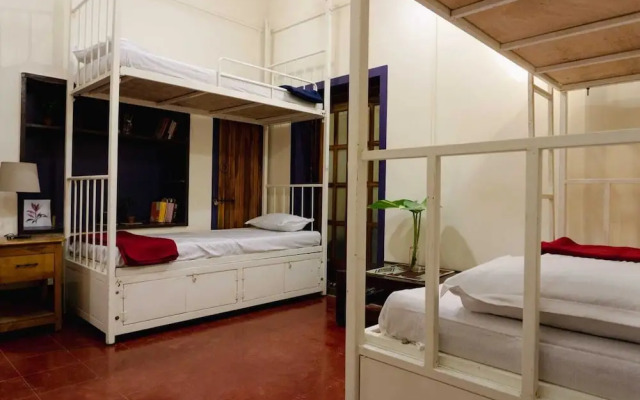 Imagination-Artist Hostel