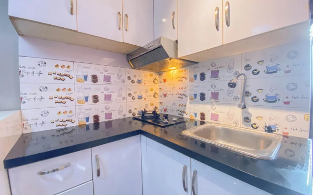 Best Deal 2Br Apartment At Gateway Ahmad Yani Cicadas