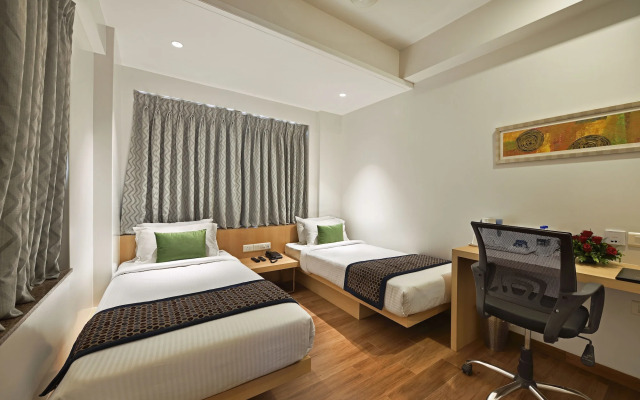 Hotel Leafio Marigold Marol