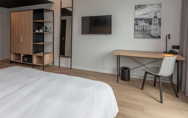 Отель Park Inn by Radisson Vilnius Airport Hotel & Conference Centre