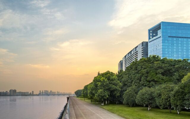 The Azure Qiantang, a Luxury Collection Hotel, Hangzhou