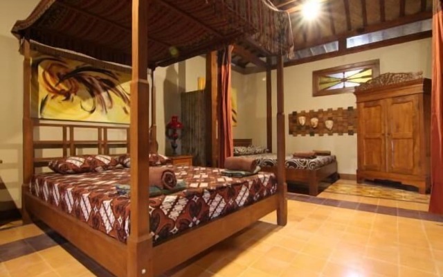 Bedhot Homestay