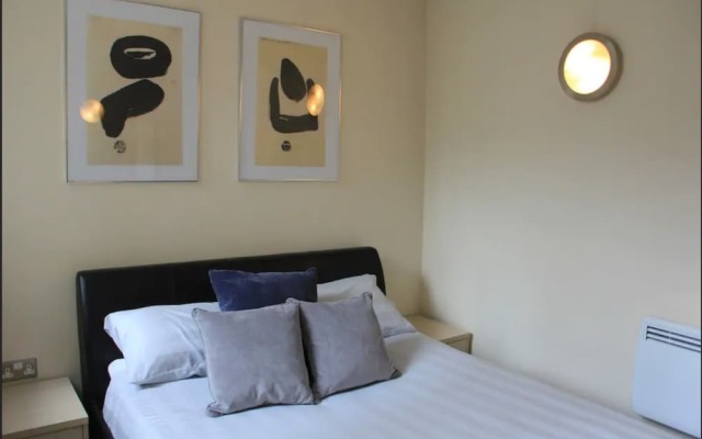 1 Bedroom Apartment in Central London
