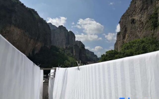 Yandangshan Wang Fenglou Hotel