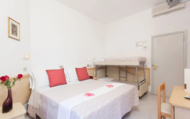 Hotel Cola Frontemare