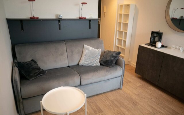 Charming bright studio and design