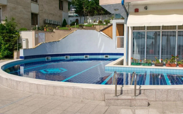 Paraiso Theopolis