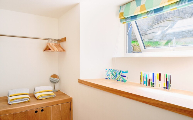 Apartment in Porthleven Near Harbour