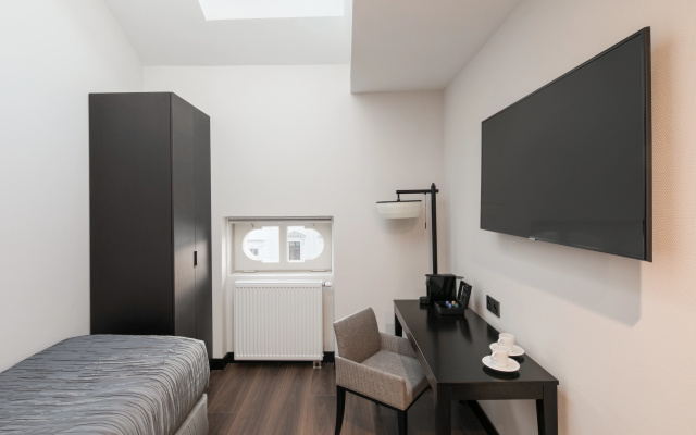 Hotel Cortes Rambla