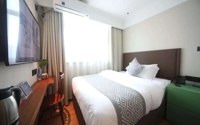 GreenTree Inn ShangHai WuNing Road ZhenPing Metro