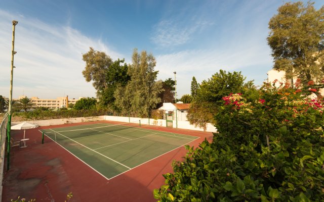 Paphos Gardens Hotel And Apartments
