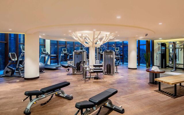 Banyan Tree Jiuzhaigou