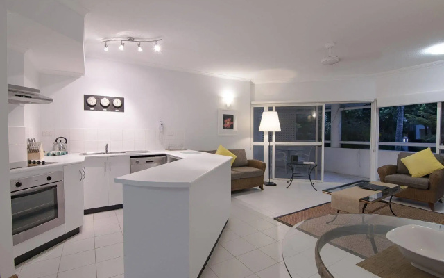 Beach Terraces- Port Douglas