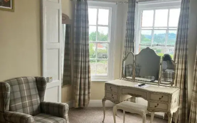 The Lion Hotel