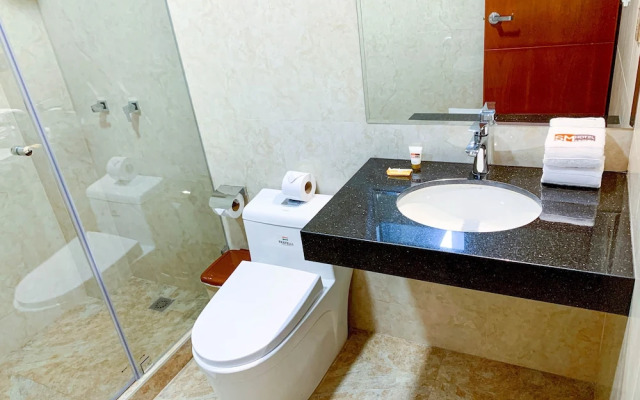 Sm Hotel Plus