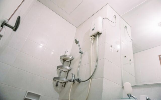 Modern Look 1Br Green Bay Condominium Apartment