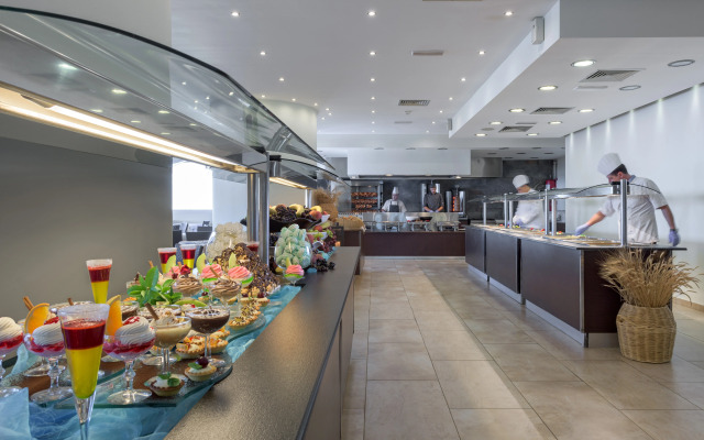 Avra Beach Resort Hotel & Bungalows - All Inclusive