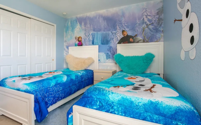 Villa 2682 Manesty Windsor Hills