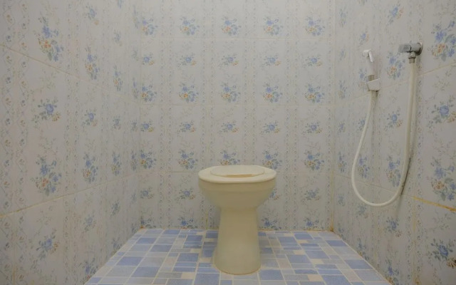 Spot On 2368 Dahlia Homestay Family Residence