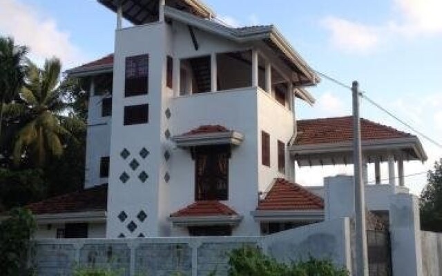 Royal Residence Negombo