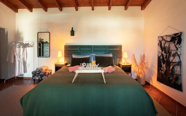 Cosy Farmhouse Quinta da Eira 140 Years old