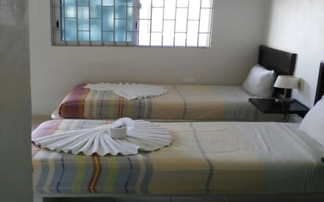 Hotel Edmagra Inn