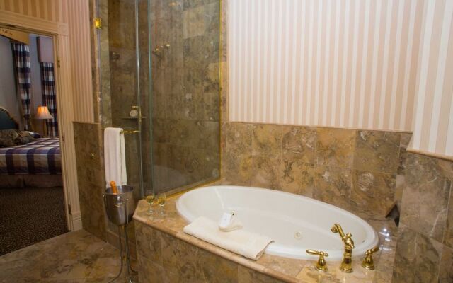 Celebrity Hotel