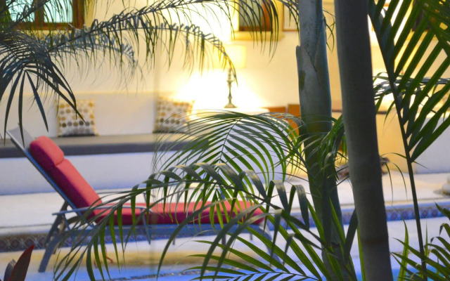Fabiola Condo Hotel