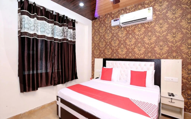 The Sitara Hotel By OYO Rooms