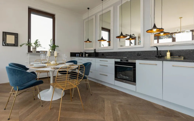 Magnificent Sarmacka by Renters Prestige