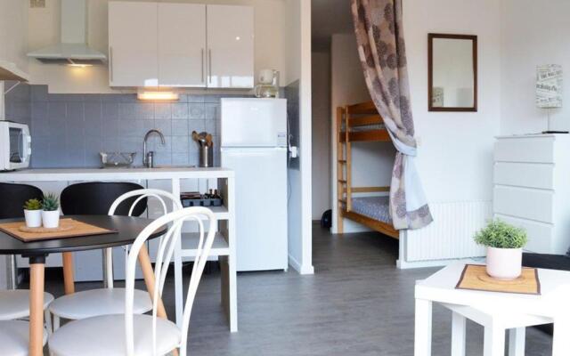 Appartement Le Lavandou, 1 pièce, 4 personnes - FR-1-251-240