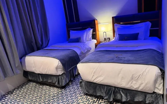 STwin Hotel