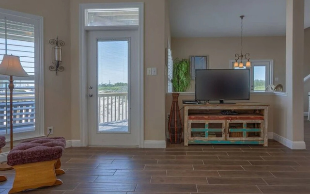 Lotsa Dunes by Meyer Vacation Rentals