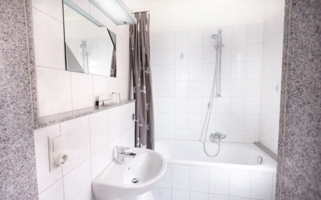 Firzlaffs Hotel Neumünster