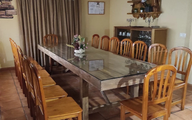 Los Alisos Country House