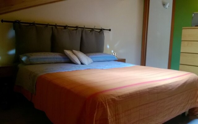 Acitrezza Casa Vacanza La Cornera