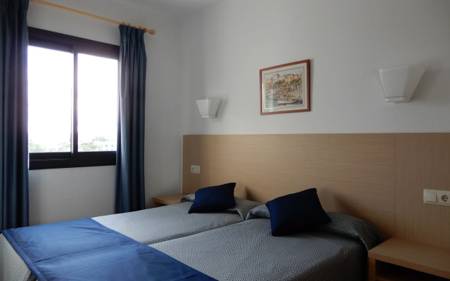 Marina Palmanova Apartamentos