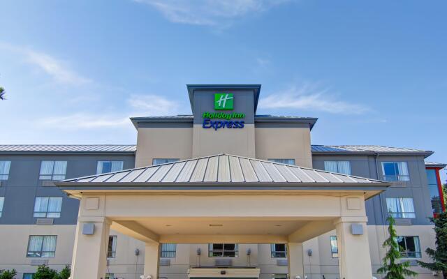 Holiday Inn Express Kamloops, an IHG Hotel