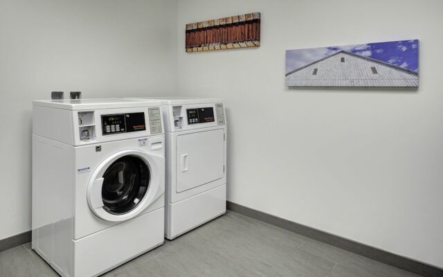Fairfield Inn & Suites Roanoke Salem