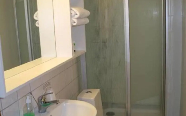 Arctic Comfort Hotel